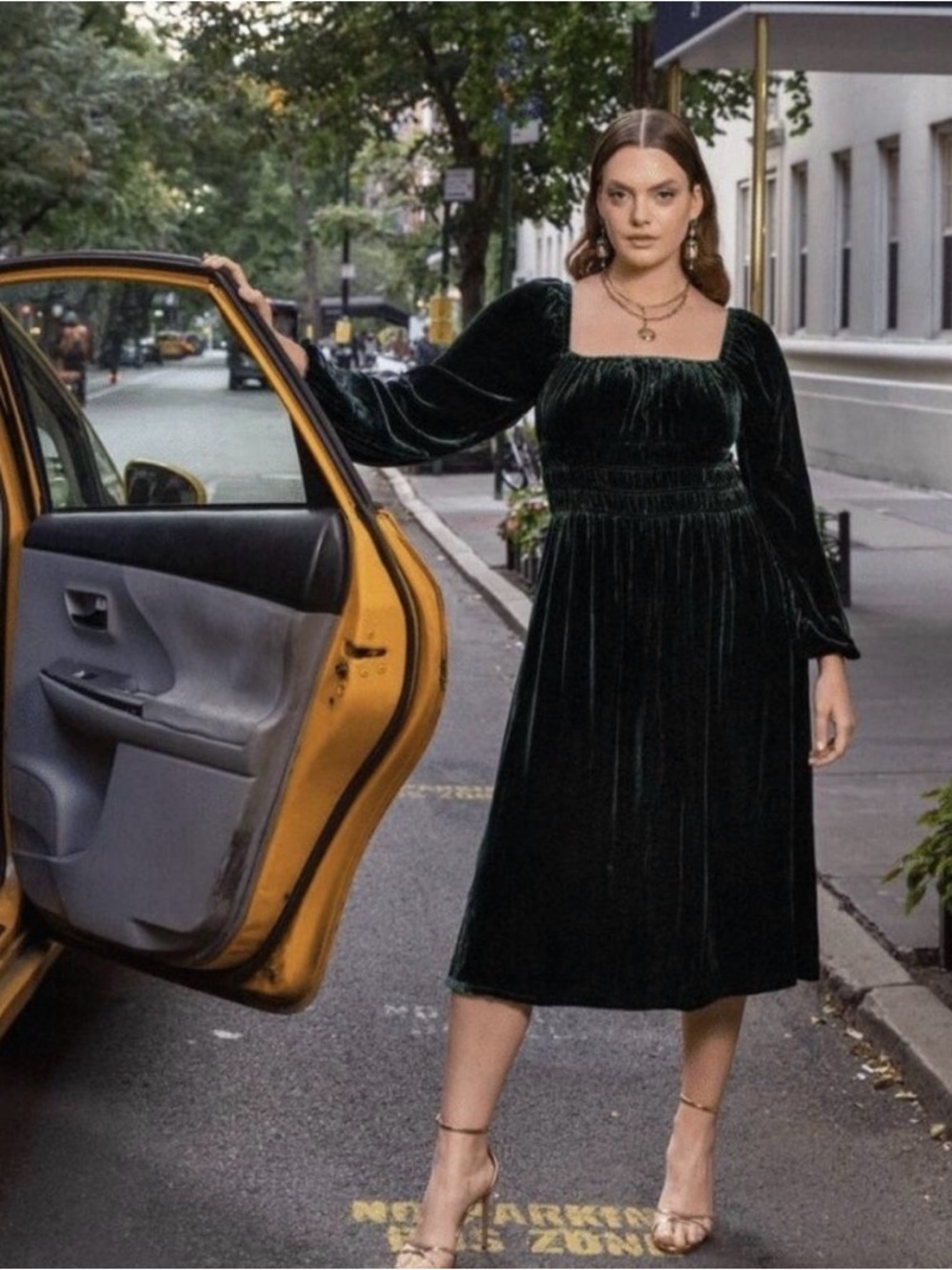 Hill House Jasmine Velvet Nap Dress